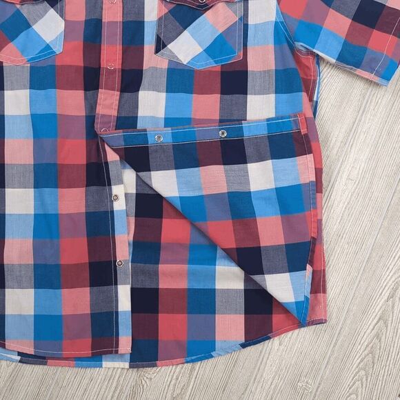 Urban Industry Men XXL Checkered Red Blue Short Sleeve Casual Button Down Shirt - Picture 8 of 8
